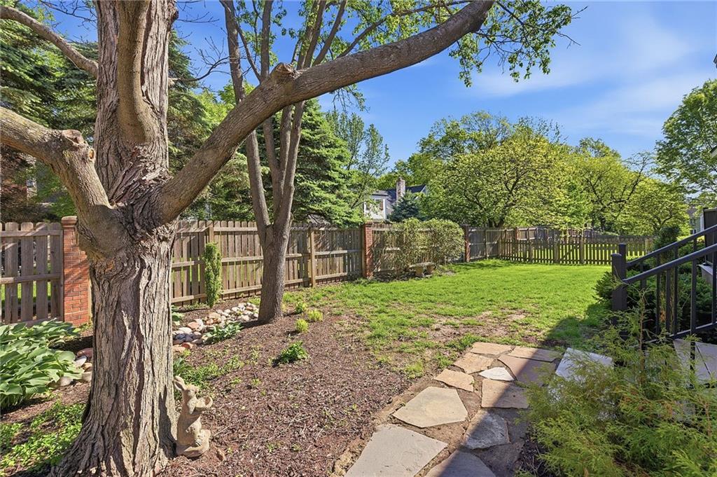 12110 Sagamore Road Leawood, KS 66209 - Photo 52 of 59