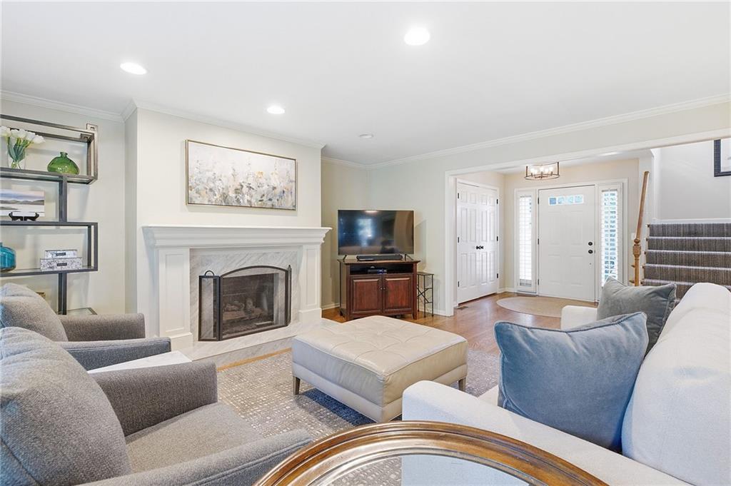 12110 Sagamore Road Leawood, KS 66209 - Photo 10 of 59