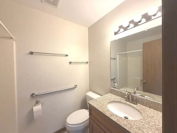 $2,150 | 1109 Kane Street, Unit 1109, South Elgin, IL 60177