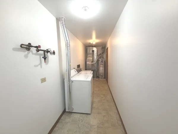 $2,150 | 1109 Kane Street, Unit 1109, South Elgin, IL 60177