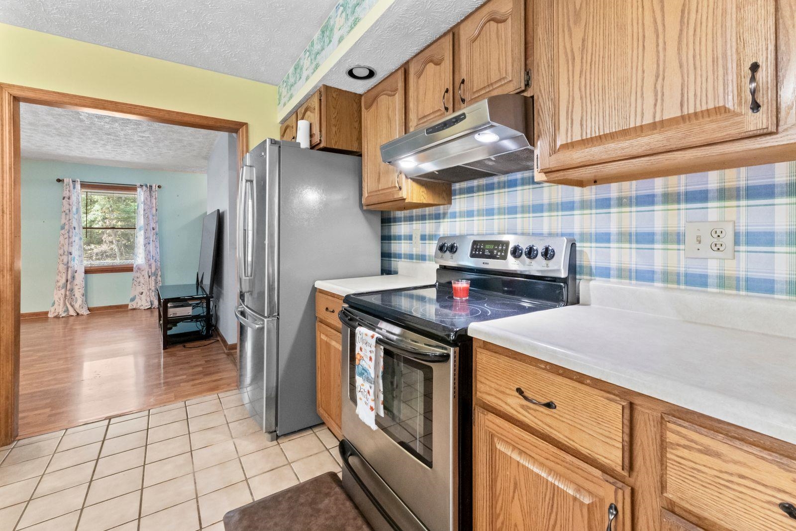 98 Isaac Park Road Louisa, KY 41230 - Photo 4 of 36
