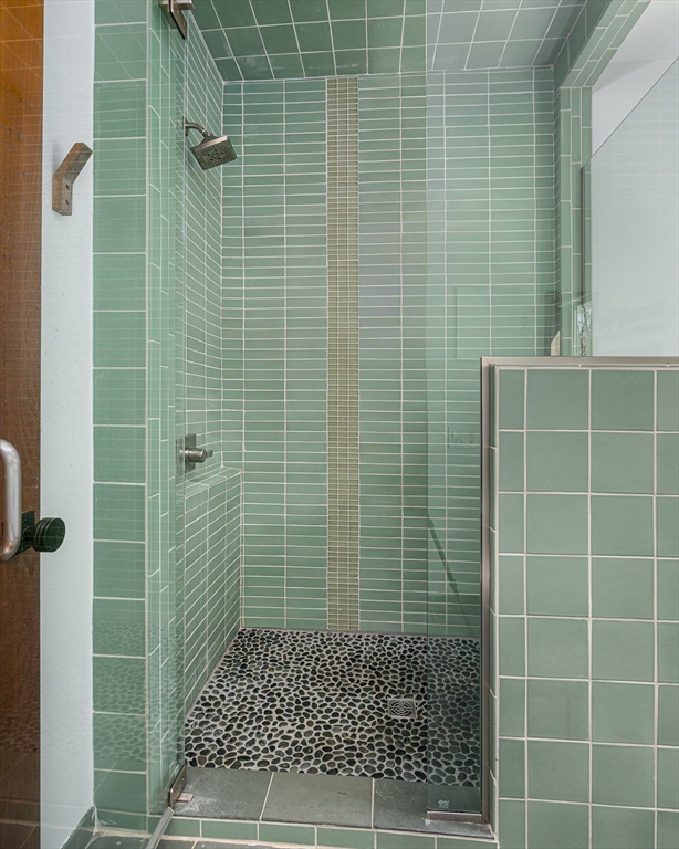 555 Coles Meadow Road Northampton, MA 01060 - Photo 20 of 41