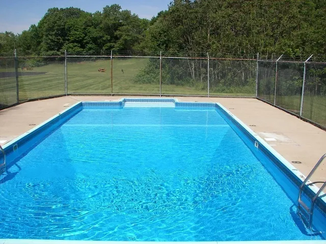 $1,300 | 151 King Street, Unit 106C, Franklin, MA 02038