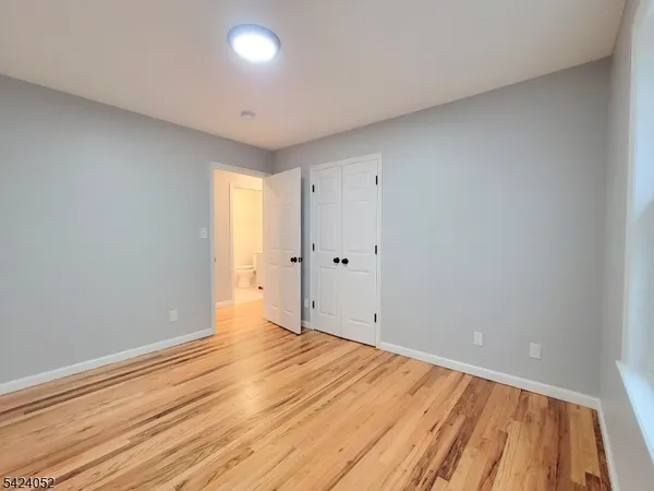 $3,000 | 11 Wallis Avenue, Unit 1, Jersey City, NJ 07306