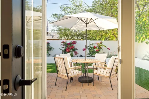 $1,099,000 | 8755 East Plaza Avenue, Scottsdale, AZ 85250