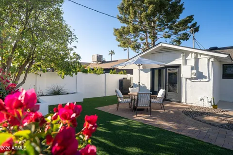 $1,099,000 | 8755 East Plaza Avenue, Scottsdale, AZ 85250