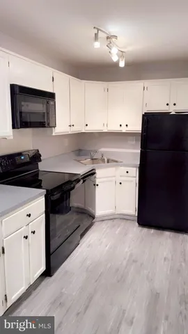 $419,900 | 2021 Key Boulevard, Unit 12618, Arlington, VA 22201