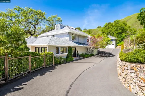 $4,550,000 | 33 Deer Trail, Lafayette, CA 94549