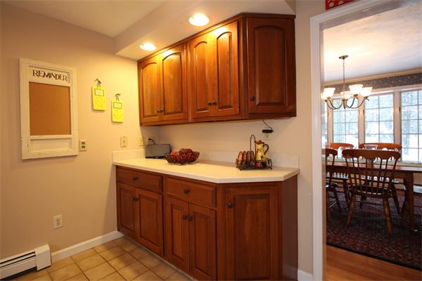 30 Willis Road Gardner, MA 01440 - Photo 5 of 29 Gallery Image 5
