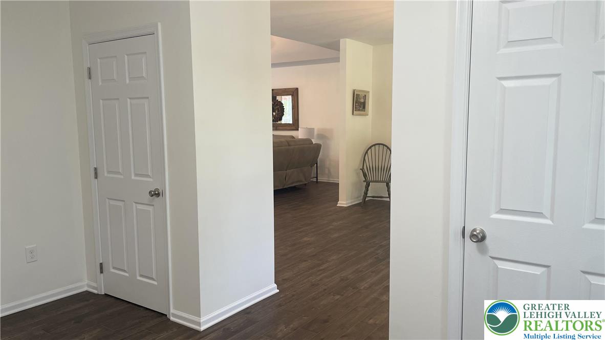 202 Silver Fox Trail Nazareth, PA 18064 - Photo 26 of 71 Foyer