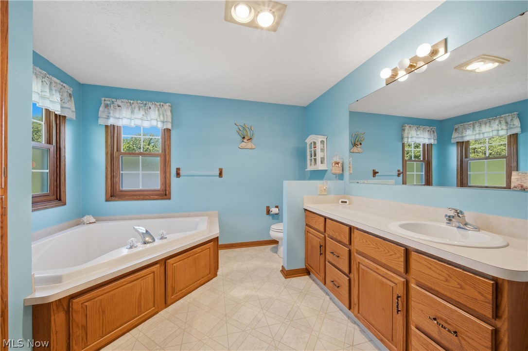 813 Walnut Ridge Street Northwest Bolivar, OH 44612 - Photo 32 of 47
