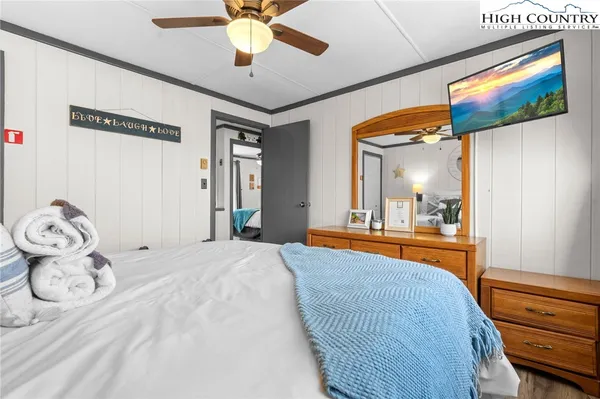 $295,000 | 220 Charter Hills Road, Unit C2, Beech Mountain, NC 28604