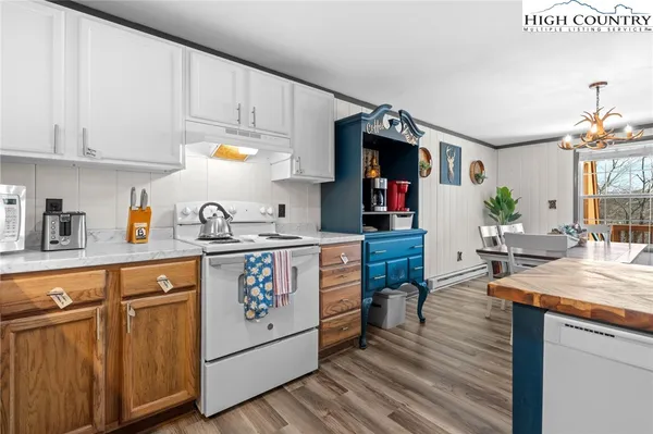 $295,000 | 220 Charter Hills Road, Unit C2, Beech Mountain, NC 28604