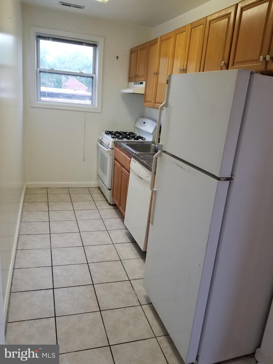 3865 Halley Terrace Southeast, Unit 304 Washington, DC 20032 - Photo 4 of 11