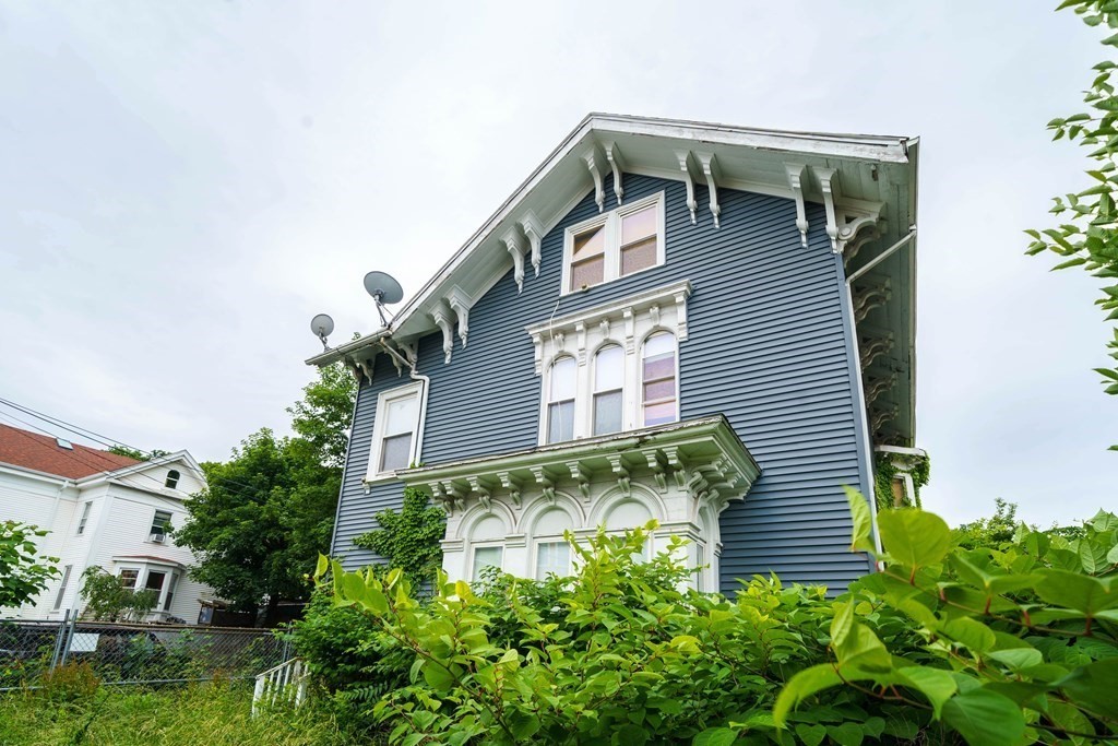 7 Greenville Street Boston, MA 02119 - Photo 1 of 6