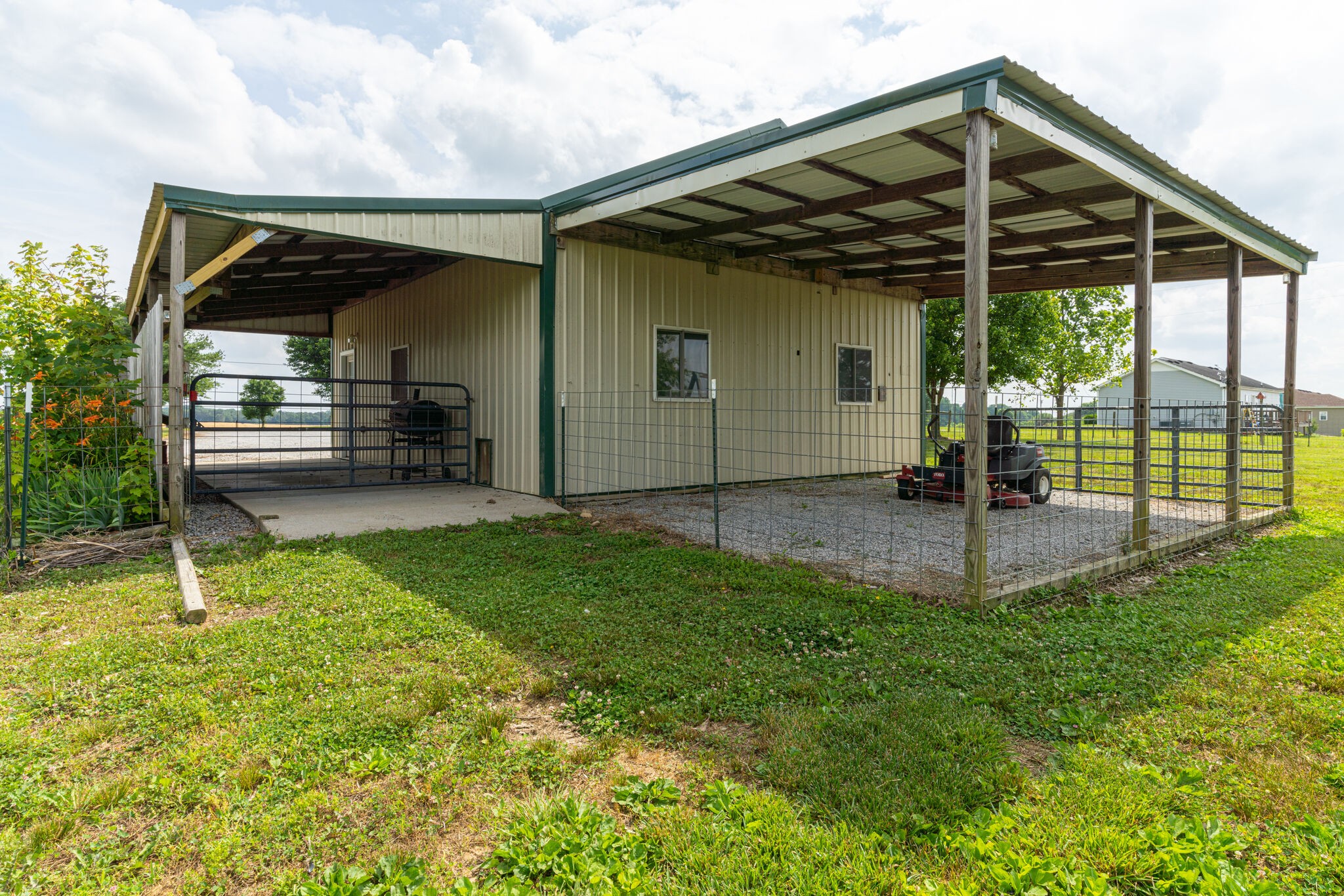 220 Old Martin Chapel Road Portland, TN 37148 - Photo 26 of 31 a house view with a garden space