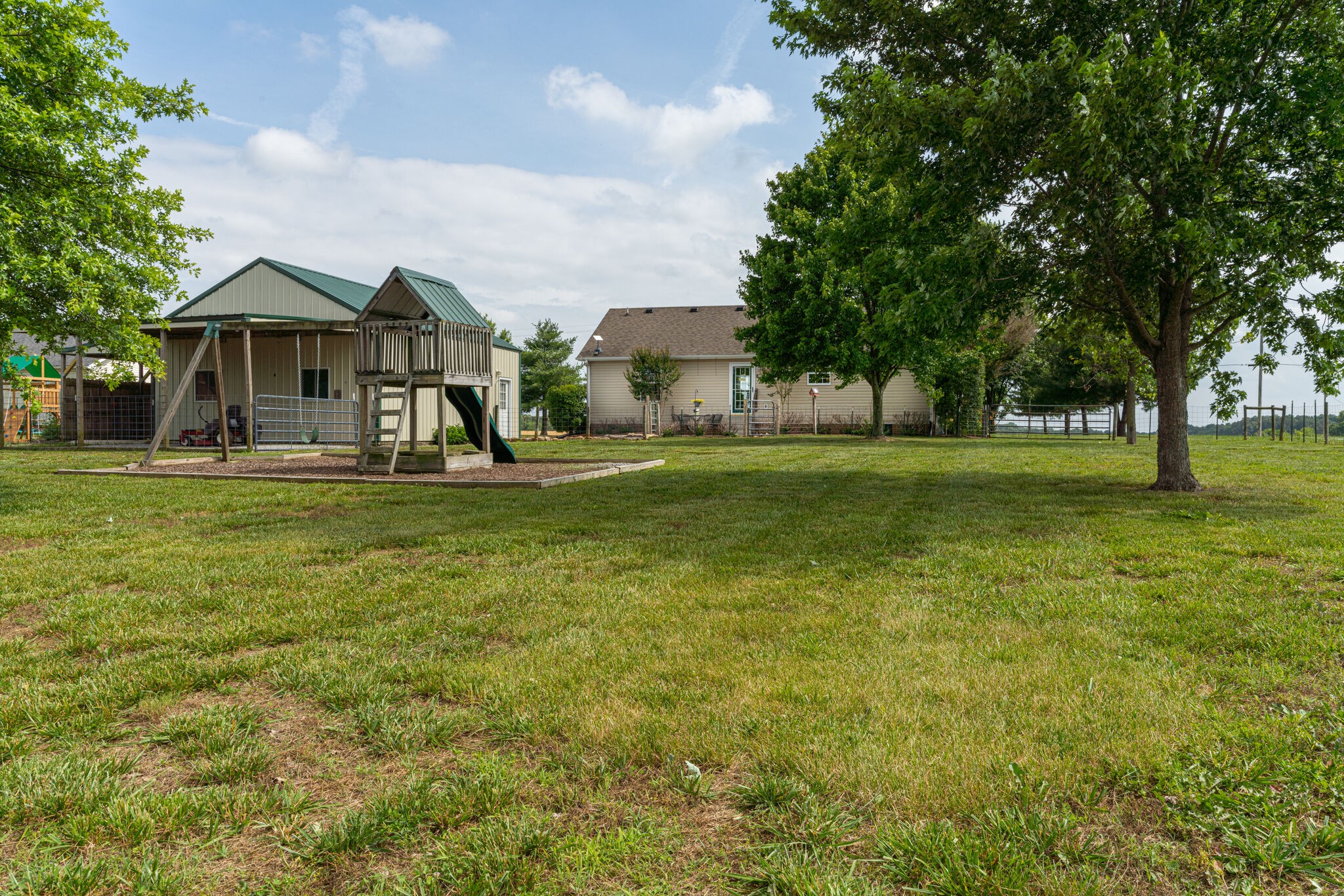 220 Old Martin Chapel Road Portland, TN 37148 - Photo 27 of 31 a front view of a house with a yard