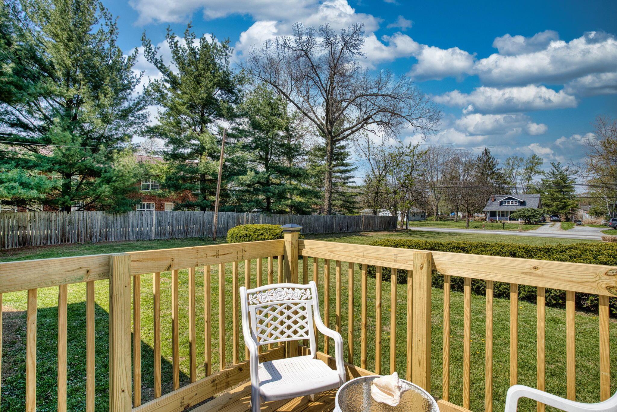 507 Agler Road Columbus, OH 43230 - Photo 8 of 74 Front Deck