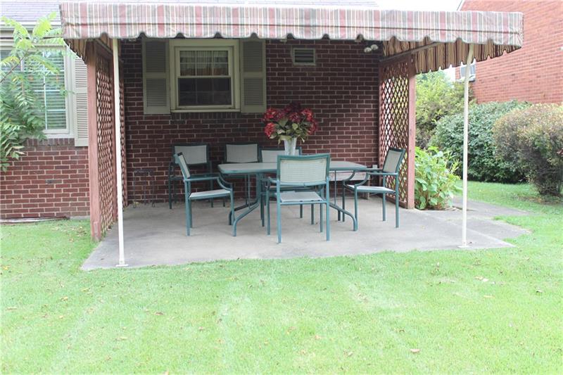1947 Borland Road Pittsburgh, PA 15243 - Photo 5 of 20 Gallery Image 5