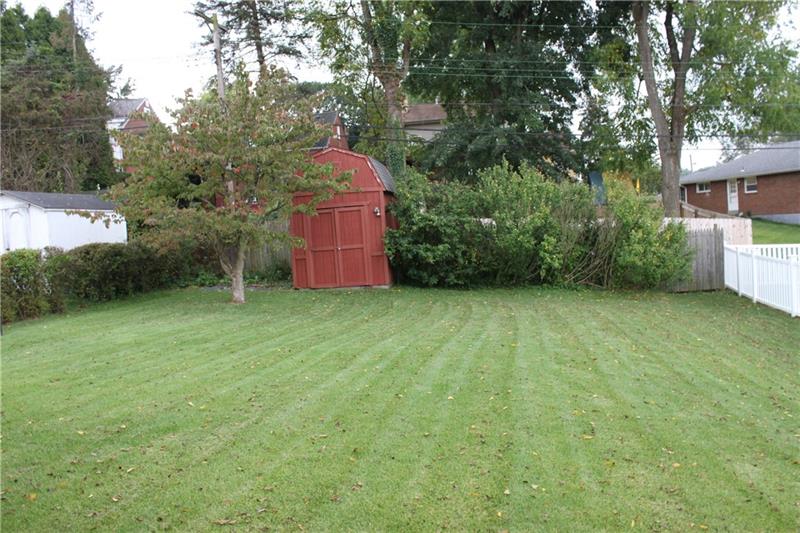 1947 Borland Road Pittsburgh, PA 15243 - Photo 6 of 20 Gallery Image 6