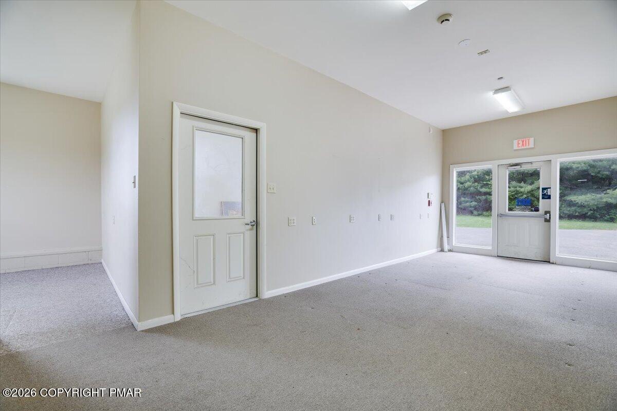 863 Interchange Road Kunkletown, PA 18058 - Photo 11 of 31 Room
