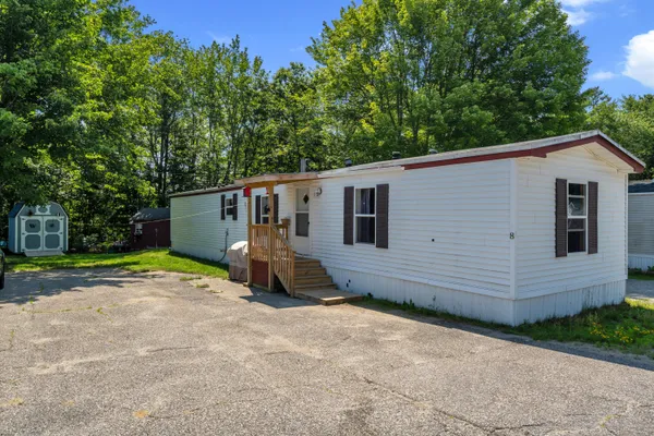 $59,000 | 8 Sabattus Creek Drive, Lisbon, ME 04250