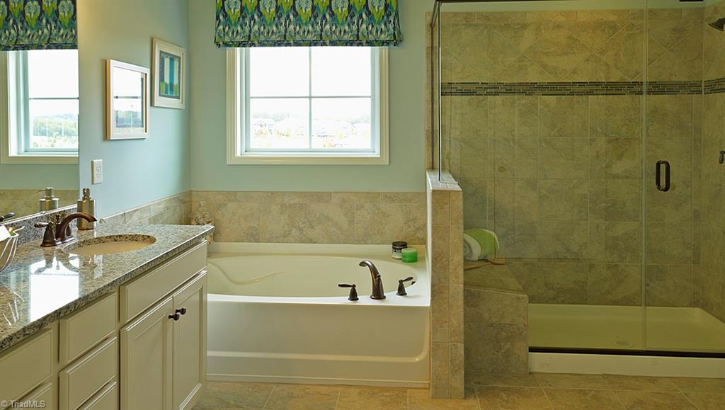 4 Finley Ridge Way, Unit 30 Greensboro, NC 27455 - Photo 23 of 26 Gallery Image 23