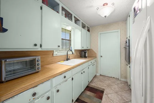 $800,000 | 4856 North Fm 356, Onalaska, TX 77360