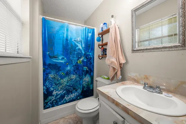 $800,000 | 4856 North Fm 356, Onalaska, TX 77360