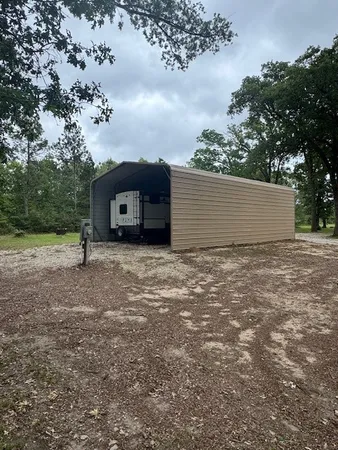 $800,000 | 4856 North Fm 356, Onalaska, TX 77360