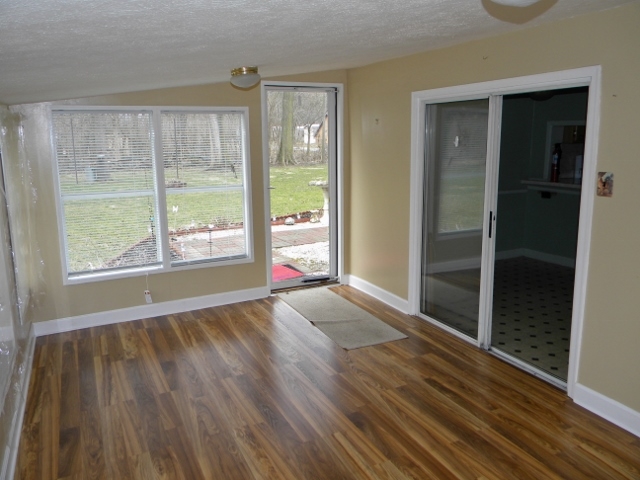 165 East Levi Lee Road Warsaw, IN 46582 - Photo 14 of 29 Gallery Image 14
