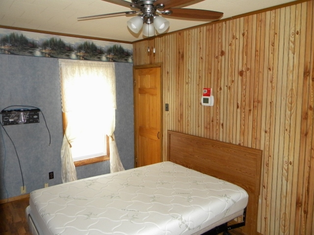 165 East Levi Lee Road Warsaw, IN 46582 - Photo 15 of 29 Gallery Image 15
