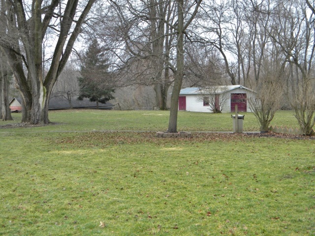 165 East Levi Lee Road Warsaw, IN 46582 - Photo 25 of 29 Gallery Image 25
