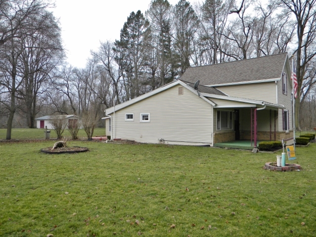 165 East Levi Lee Road Warsaw, IN 46582 - Photo 28 of 29 Gallery Image 28