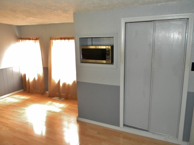 165 East Levi Lee Road Warsaw, IN 46582 - Photo 8 of 29 Gallery Image 8