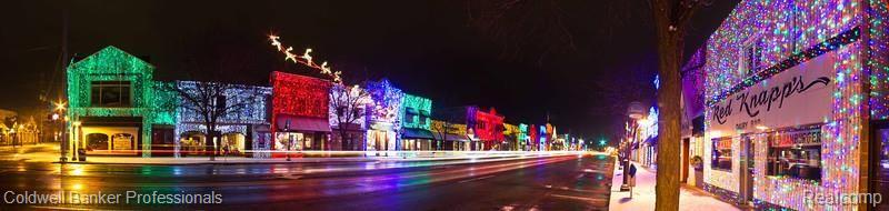 3173 Avon Manor Road Rochester, MI 48307 - Photo 17 of 23 Downtown Bright Lights Show!
