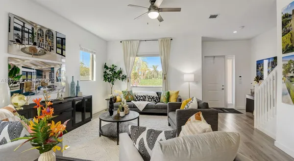 $3,501 | 1001 Northeast 58th Street, Unit A, Oakland Park, FL 33334