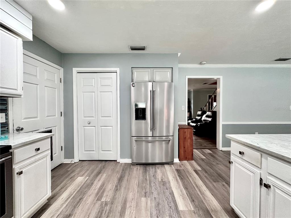 5320 Southeast 4th Place Ocala, FL 34480 - Photo 6 of 37