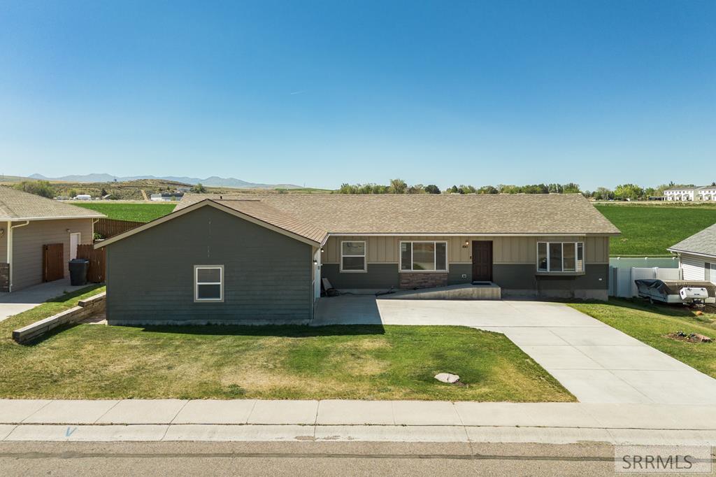 490 Snowflake Street American Falls, ID 83211 - Photo 1 of 43 Main View