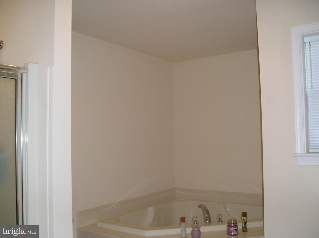 567 Royal Road Palmyra, PA 17078 - Photo 15 of 23 Gallery Image 15
