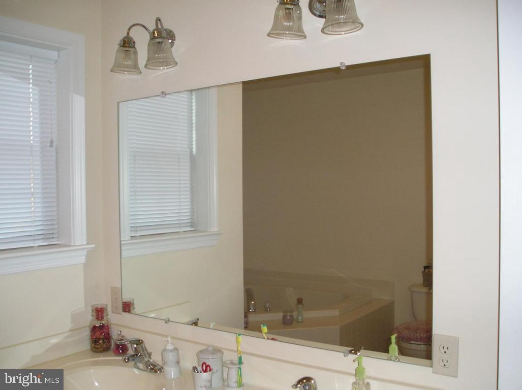 567 Royal Road Palmyra, PA 17078 - Photo 16 of 23 Gallery Image 16