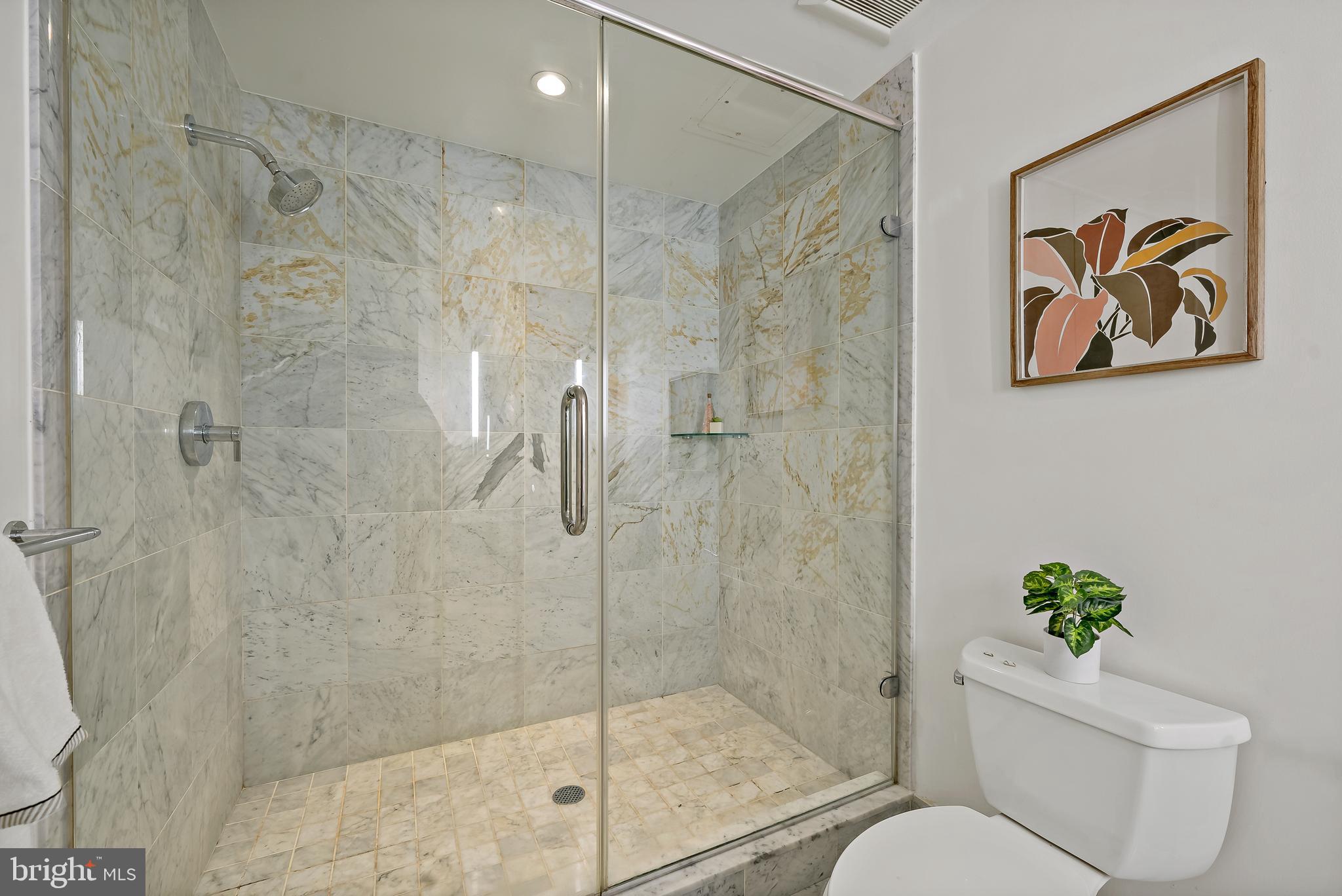 219 South 18th Street, Unit 526 Philadelphia, PA 19103 - Photo 13 of 25