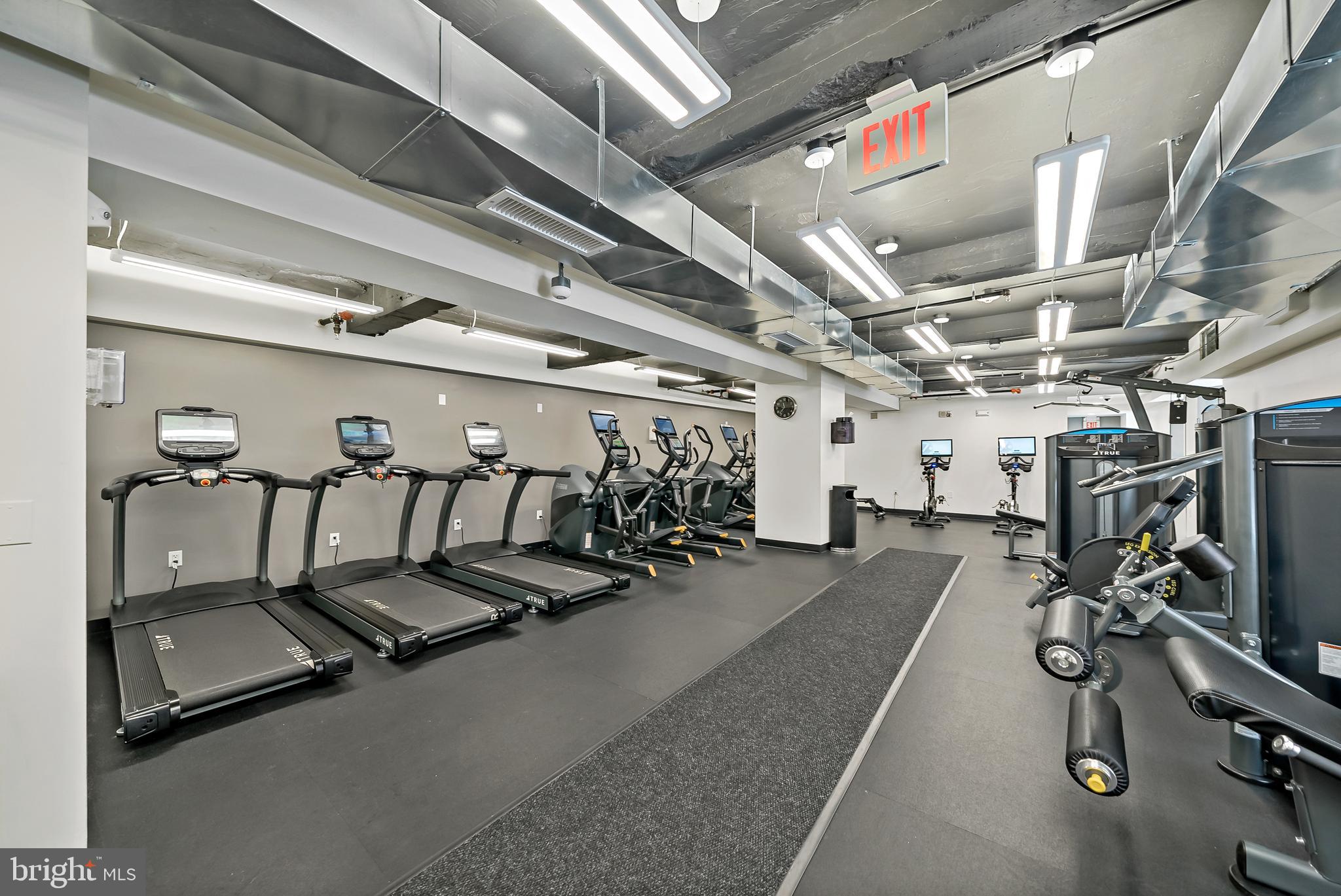 219 South 18th Street, Unit 526 Philadelphia, PA 19103 - Photo 4 of 25