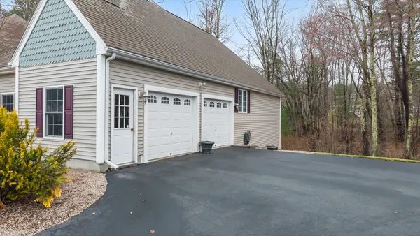 $725,000 | 7 Nellie's Way, Dudley, MA 01571