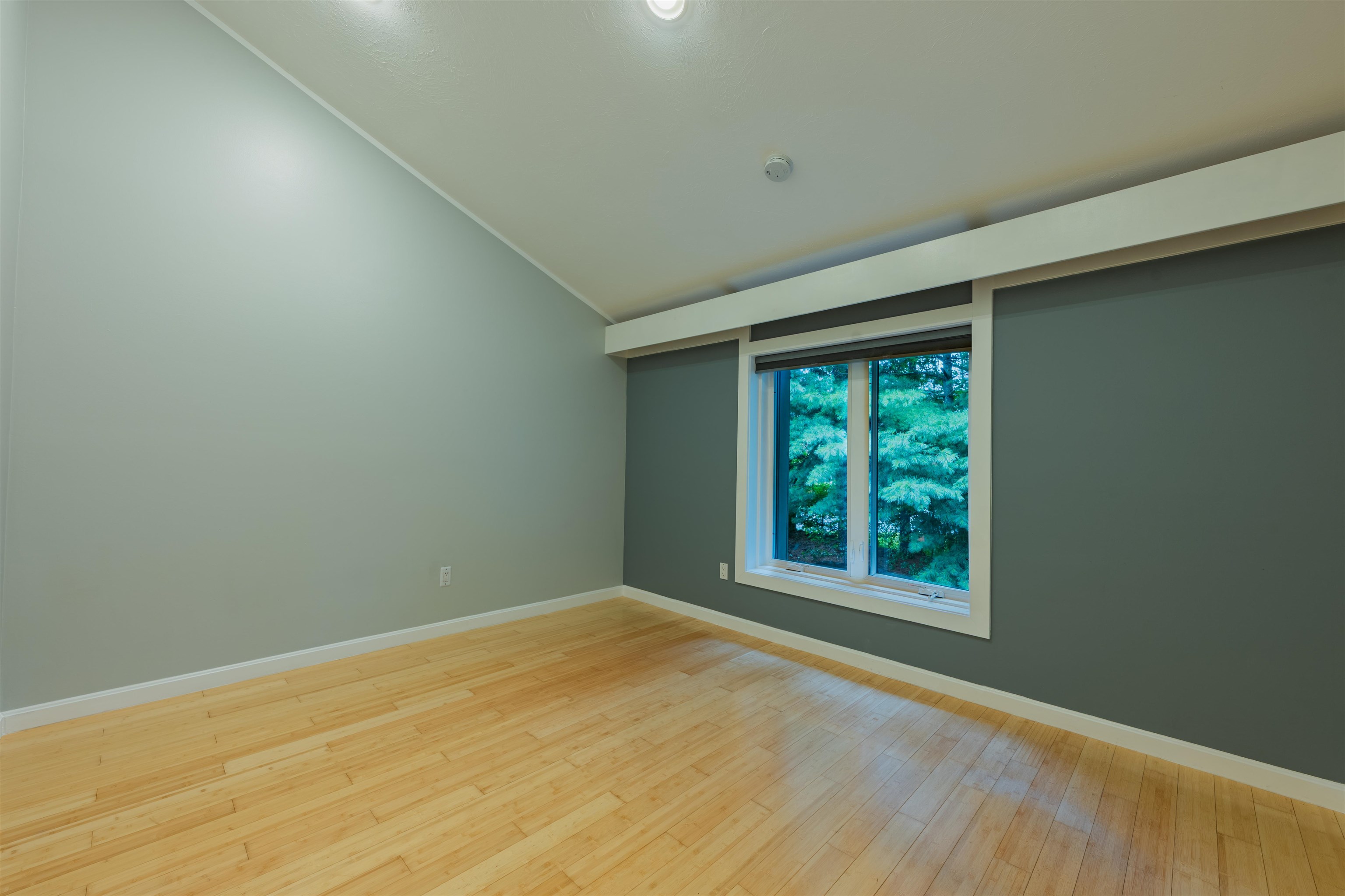 5 Tsienneto Road, Unit 5 Derry, NH 03038 - Photo 29 of 40 Gallery Image 29