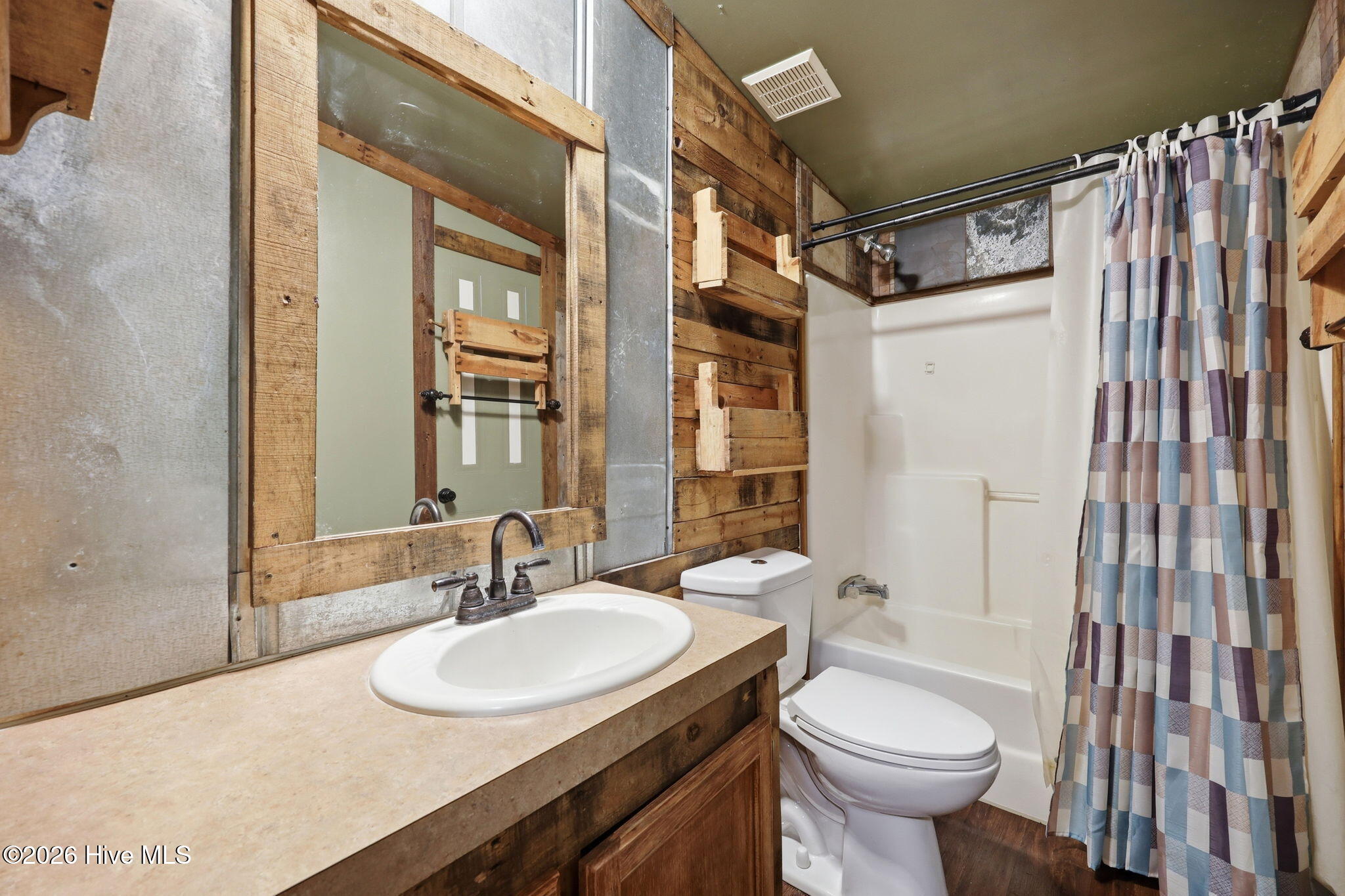 157 Hall Road Newport, NC 28570 - Photo 32 of 46 47-web-or-mls-IMG_7892