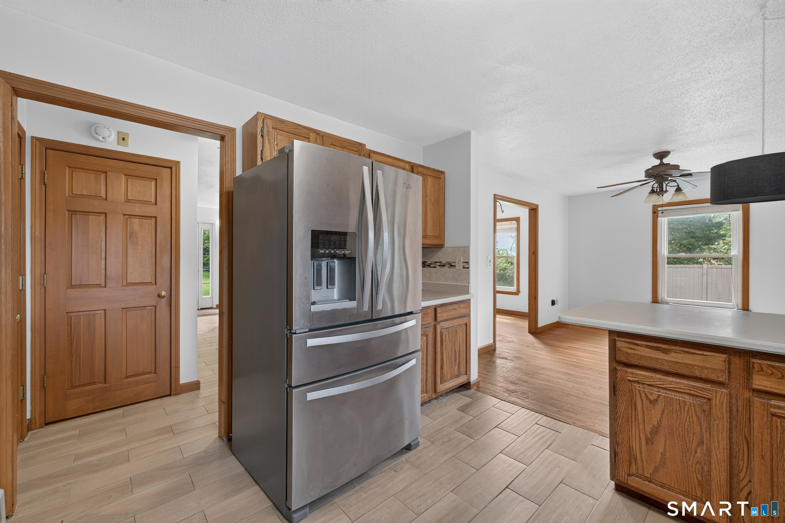 7 Massapeag Point Road Montville, CT 06382 - Photo 14 of 39