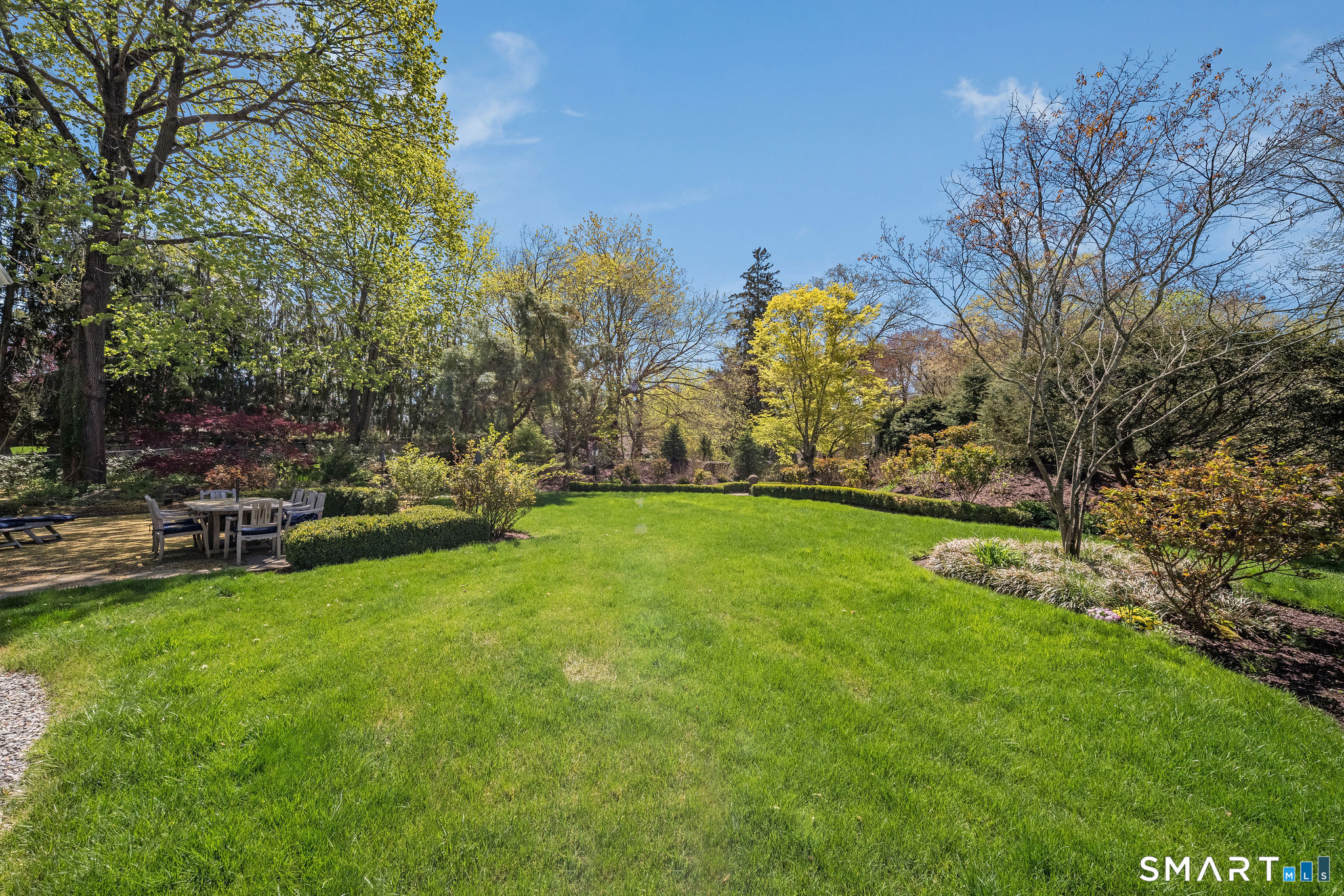 880 Boston Post Road Madison, CT 06443 - Photo 5 of 40