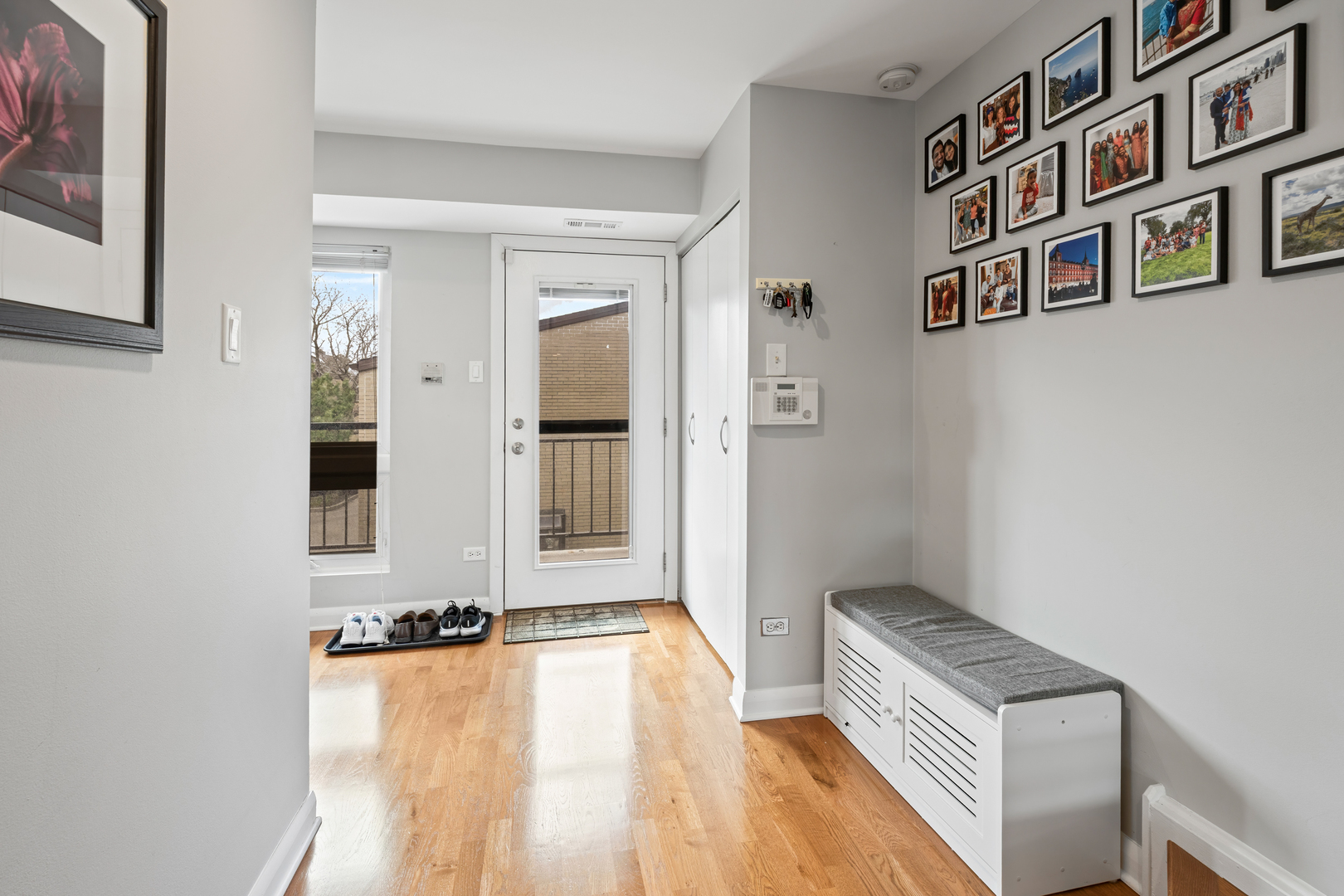 1644 North Mohawk Street, Unit B Chicago, IL 60614 - Photo 16 of 19