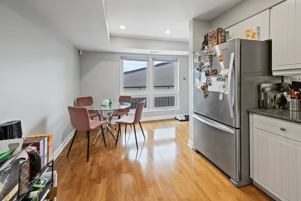 $5,000 | 1644 North Mohawk Street, Unit B, Chicago, IL 60614